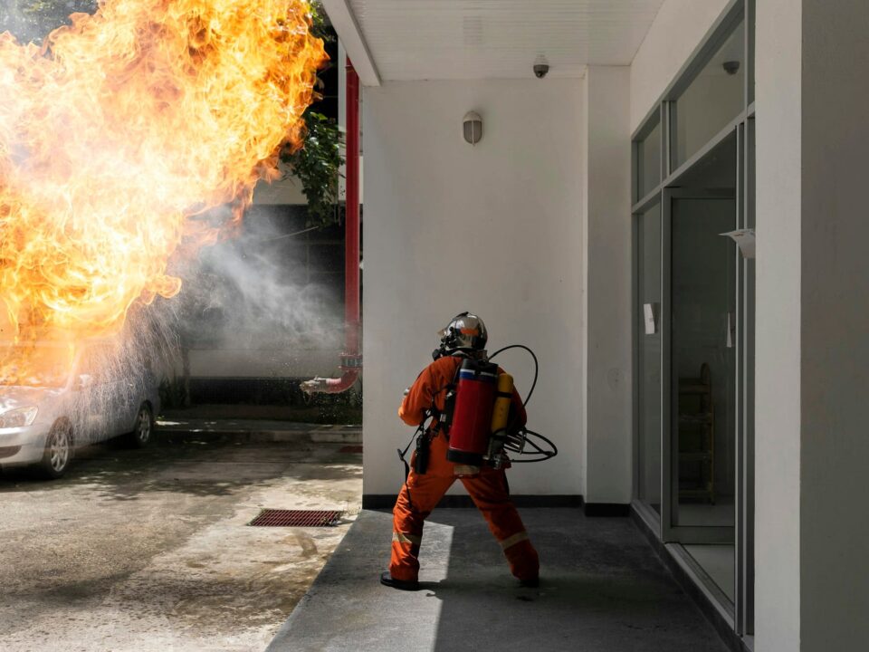 Strategi Penyuluhan tentang Fire Suppression System di Masyarakat dan Manfaatnya